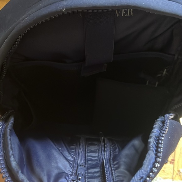 Dagne Dover Navy Backpack - Picture 5 of 8